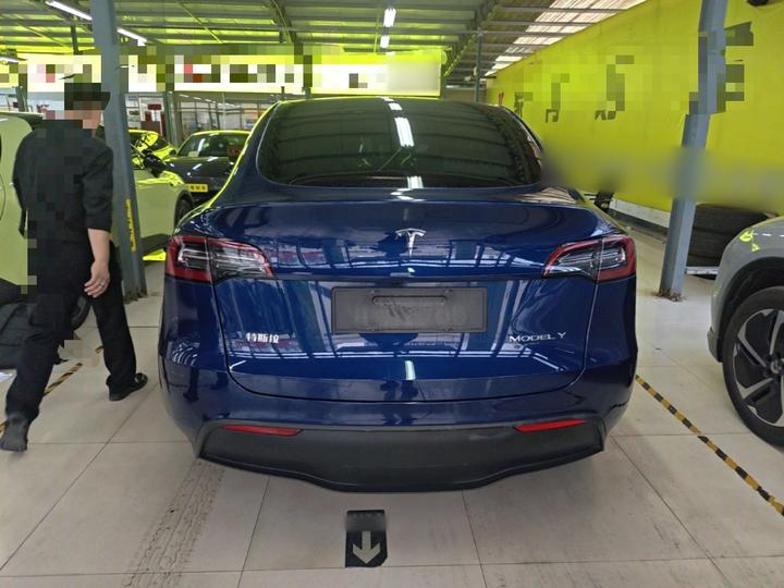 Model Y 2021 Long Range AWD 3D7 photo 3