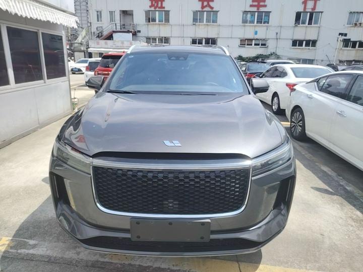 Li Auto ONE 2020 EREV 6-Seater photo 2