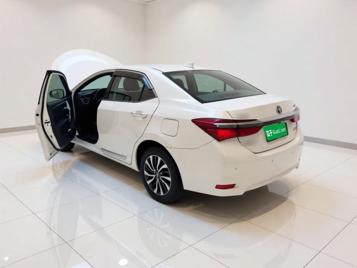 Corolla 2016 Hybrid 1.8L E-CVT Elite photo 4