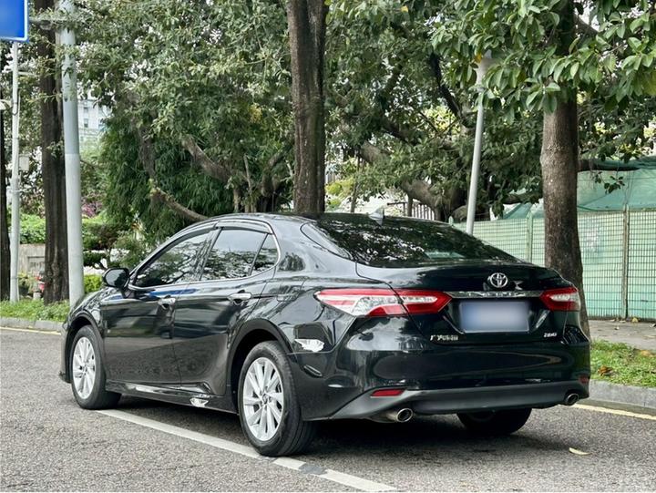 Camry 2021 2.0G Luxury photo 3
