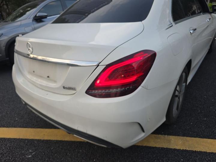 C-Class 2019 Facelift C 260 L Sport photo 7