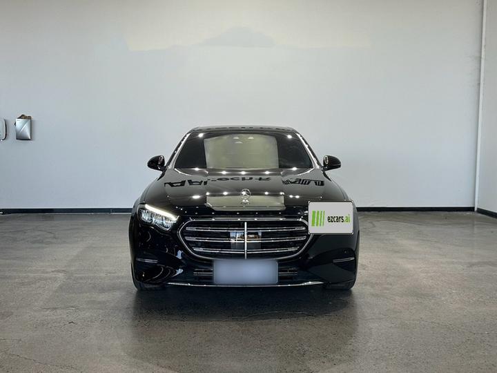 E-Class 2025 E 300 L Fashion photo 3