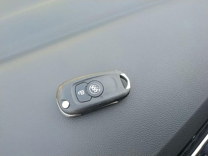 Verano 2016 Hatchback 15S AT Progressive photo 8