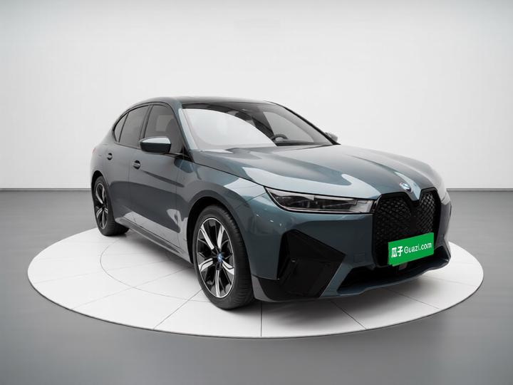 iX 2023 Facelift xDrive40 photo 3