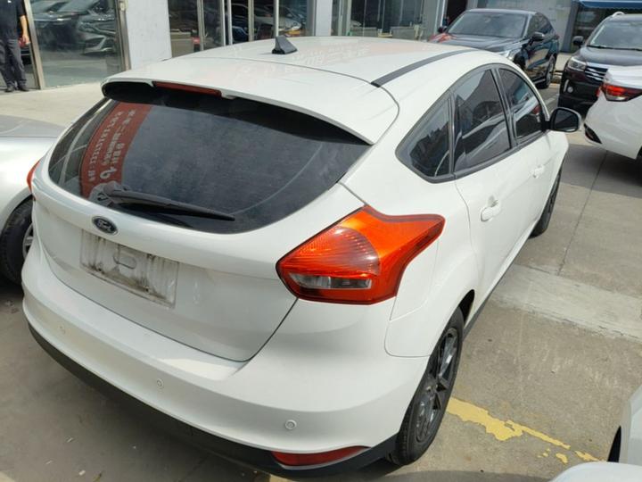 Focus 2017 Hatchback 1.6L AT Fashion photo 6