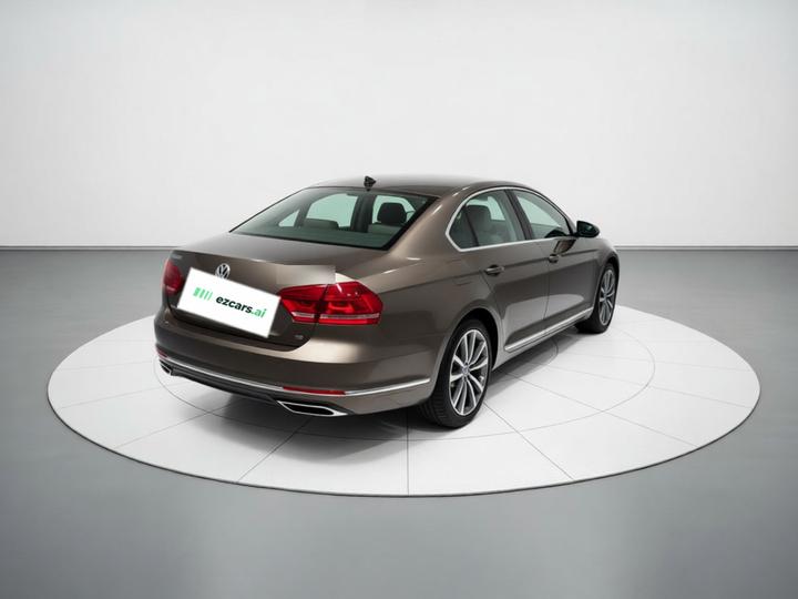 Passat 2015 1.8TSI DSG photo 4