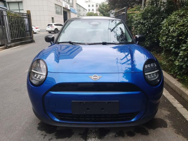 MINI COOPER 2024 456km COOPER E Classic photo 2
