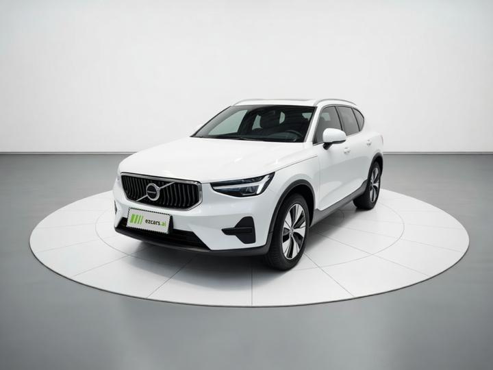 XC40 2023 B3 Luxury