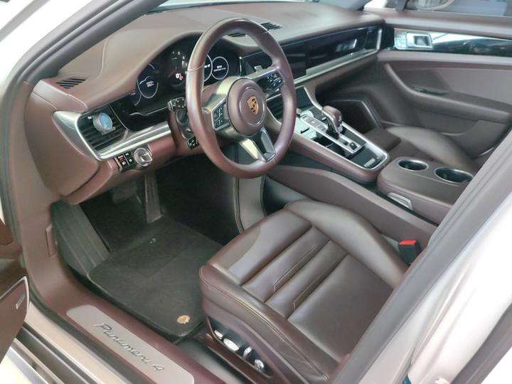 2019 Panamera 4 Executive Extended 2.9T photo 8