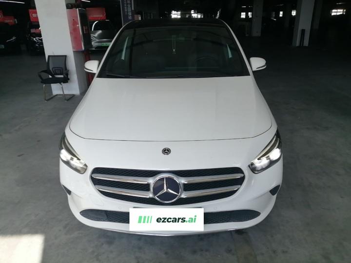 B-Class 2020 B 200 Dynamic photo 2
