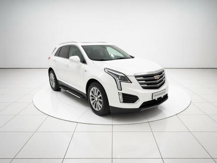 XT5 2016 25T Luxury photo 3