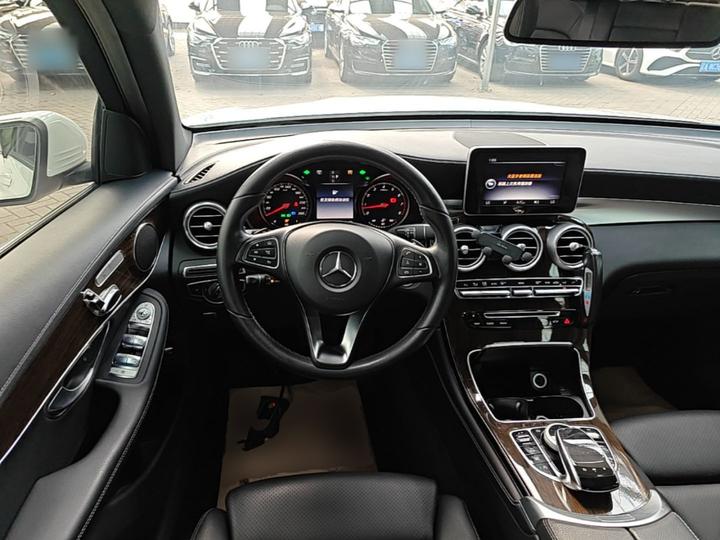 GLC 2017 GLC 260 4MATIC Dynamic photo 6