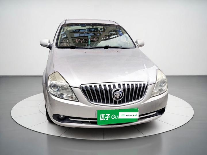 Excelle 2013 1.5L AT Classic photo 2
