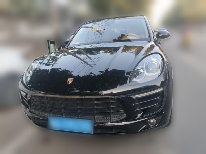 2017 Macan 2.0T