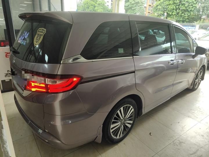 Odyssey 2018 2.4L Luxury photo 4