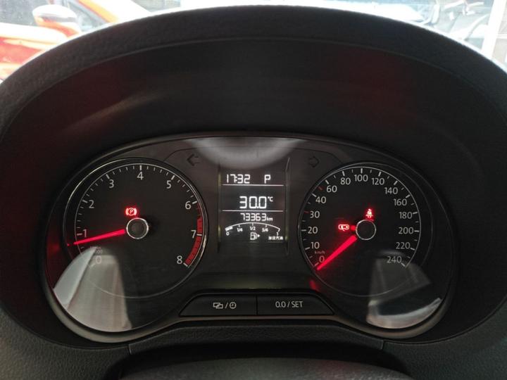 Polo 2016 1.4L AT photo 7