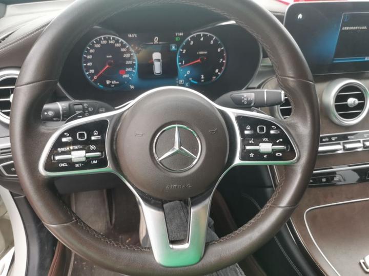GLC 2020 Facelift GLC 260 L 4MATIC Luxury photo 6