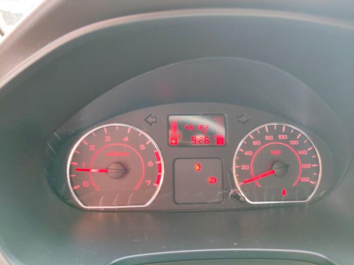 Wuling Hongguang V 2021 1.5L LAR photo 2