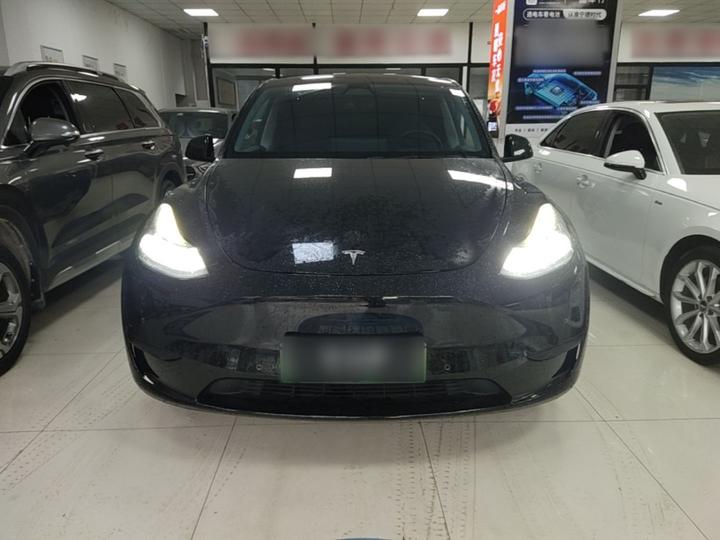 Model Y 2022 Facelift RWD photo 2