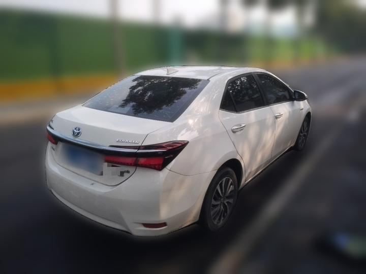 Corolla 2017 Facelift Hybrid 1.8L E-CVT Leading photo 4