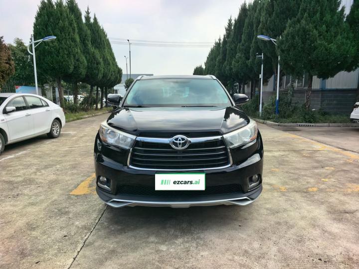 Highlander 2017 2.0T AWD Luxury 7-Seater photo 2
