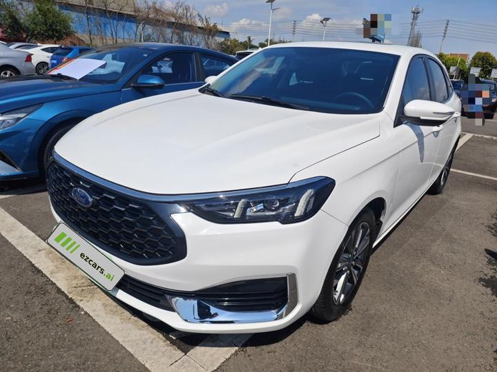 Escort 2021 1.5L AT