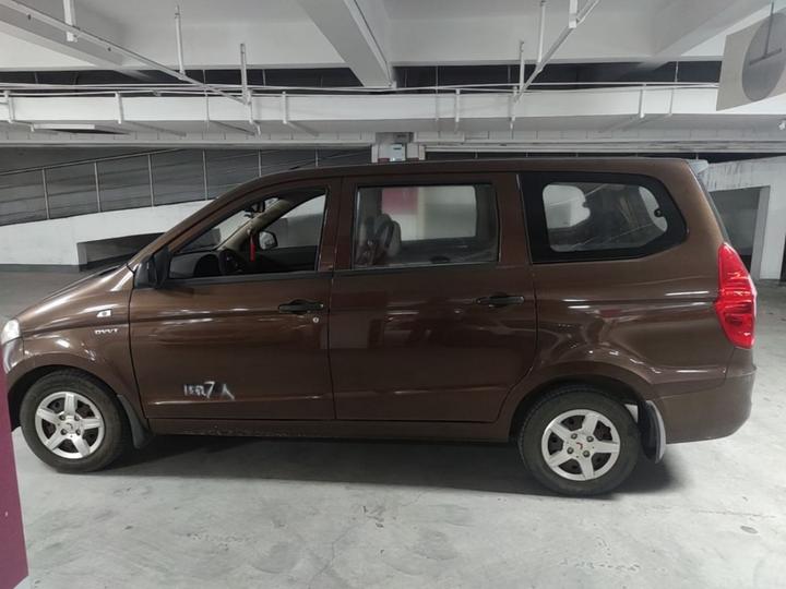 Wuling Hongguang 2014 1.5L photo 4