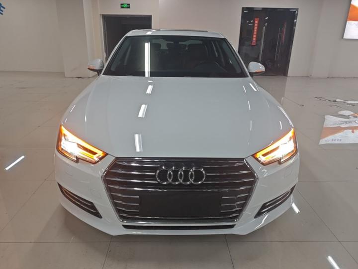 A4L 2018 30 Anniversary 40 TFSI Progressive photo 2