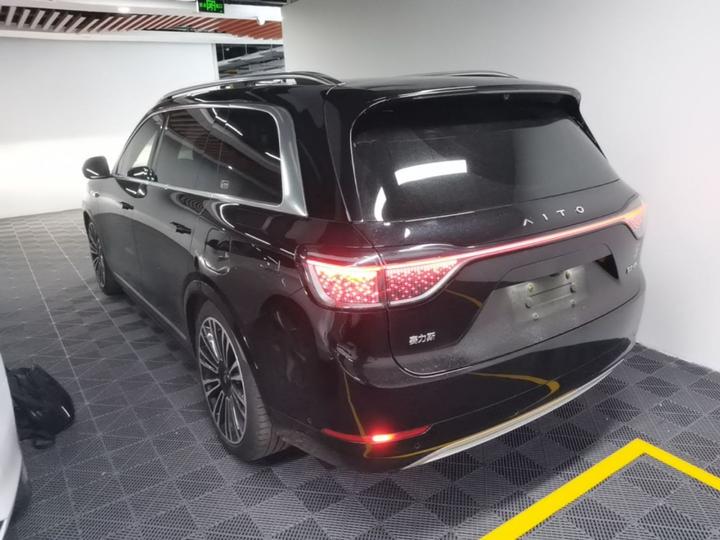 HIMA AITO M9 2024 EREV Ultra 52kWh 5-Seater photo 4