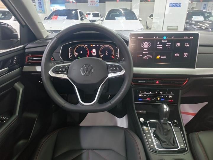 Lavida 2024 300TSI DSG Leading photo 8