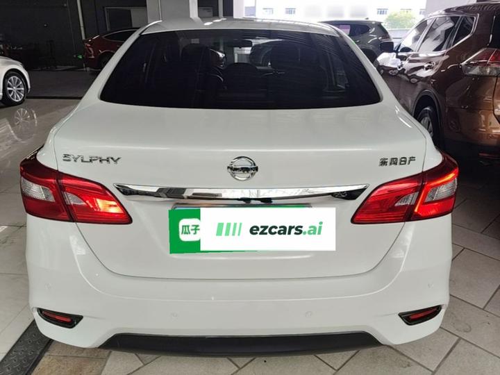 Sylphy 2016 1.6XL CVT Luxury photo 5