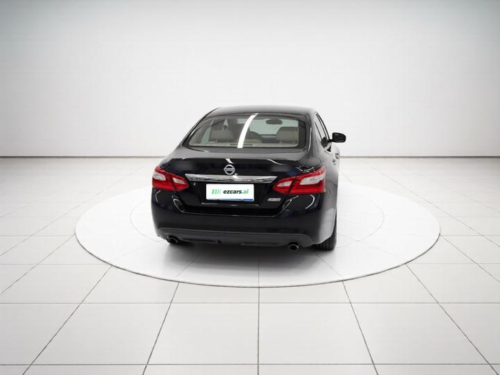 Teana 2016 Facelift 2.0L XL Comfort photo 5