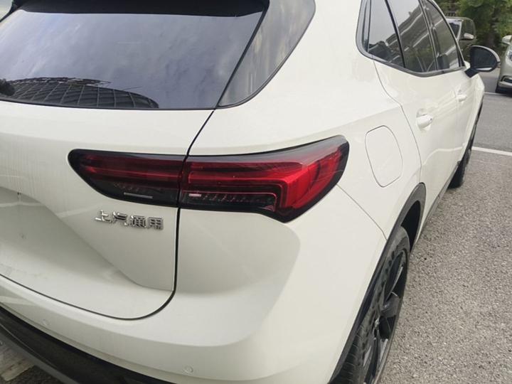 2022 Envision S GS RWD Sport photo 7