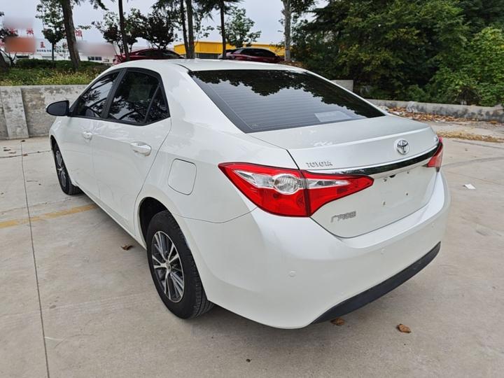 Levin 2016 1.6G CVT Elite photo 4