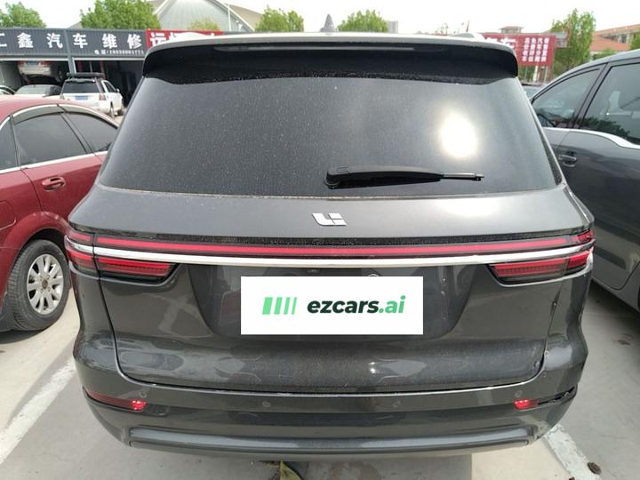 Li Auto ONE 2020 EREV 6-Seater photo 3