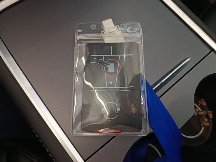 Model Y 2024 RWD photo 8