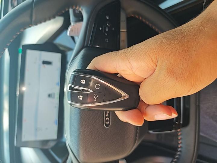 Oshan Z6 EV 2023 iDD 150KM Flagship PLUS photo 8