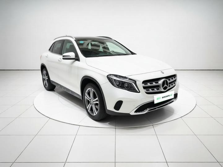 GLA 2018 GLA 200 Dynamic photo 3