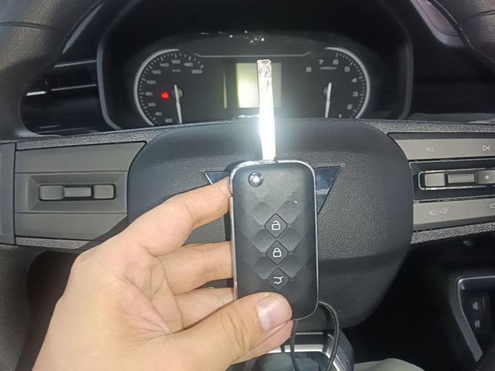 Wuling 2022 1.5L MT Elite photo 8