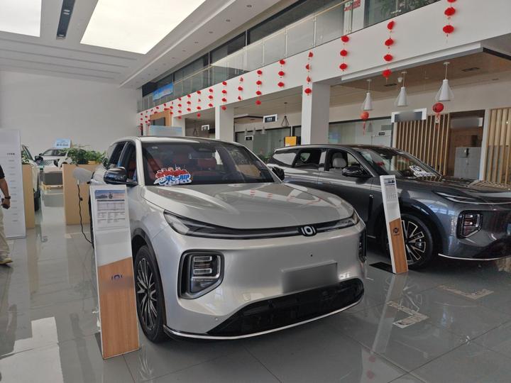 Nevo Q07 2025 215 Flagship PLUS photo 2