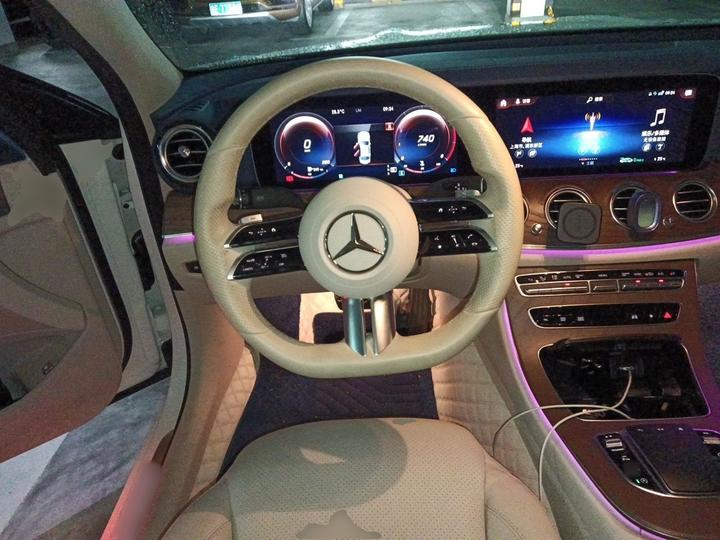 E-Class 2021 E 300 L Sport Fashion photo 7