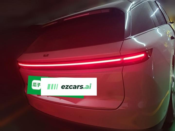 Li Auto i6 2025 AWD Standard photo 5