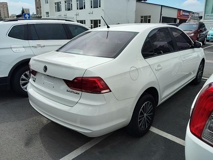 Santana 2021 1.5L AT photo 4