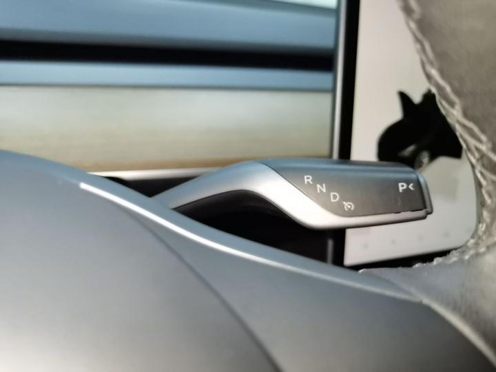 Model 3 2022 RWD photo 6