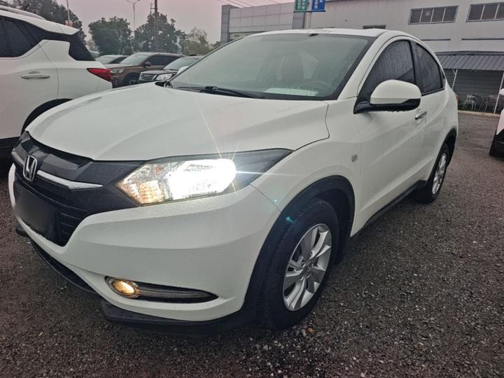 Vezel 2017 1.5L CVT RWD Comfort