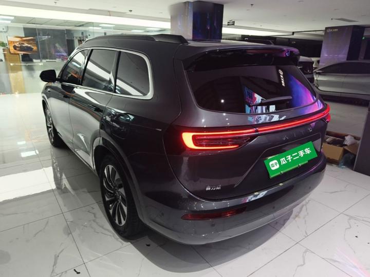 HIMA AITO M7 2024 1.5T ADAS AWD Max 6-Seater photo 4
