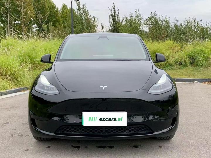 Model Y 2023 RWD photo 2