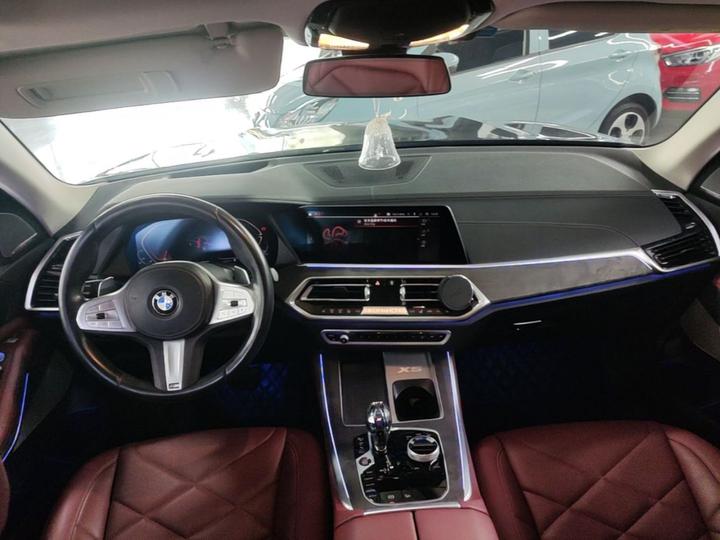 X5 2022 xDrive 30Li Exclusive M Sport Package photo 5