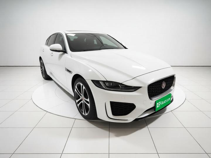 XEL 2021 2.0T 250PS R-DYNAMIC S Progressive Sport photo 3