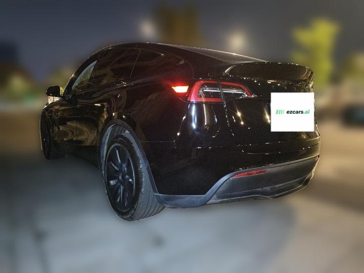 Model Y 2023 RWD photo 4